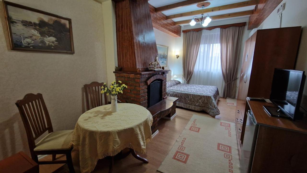 Vila Korani Tirana Exterior photo